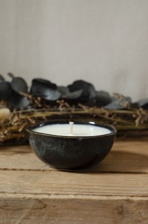 Bougie petit bol noir profond et bleutés