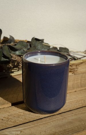 Bougie grand mug bleu nuit