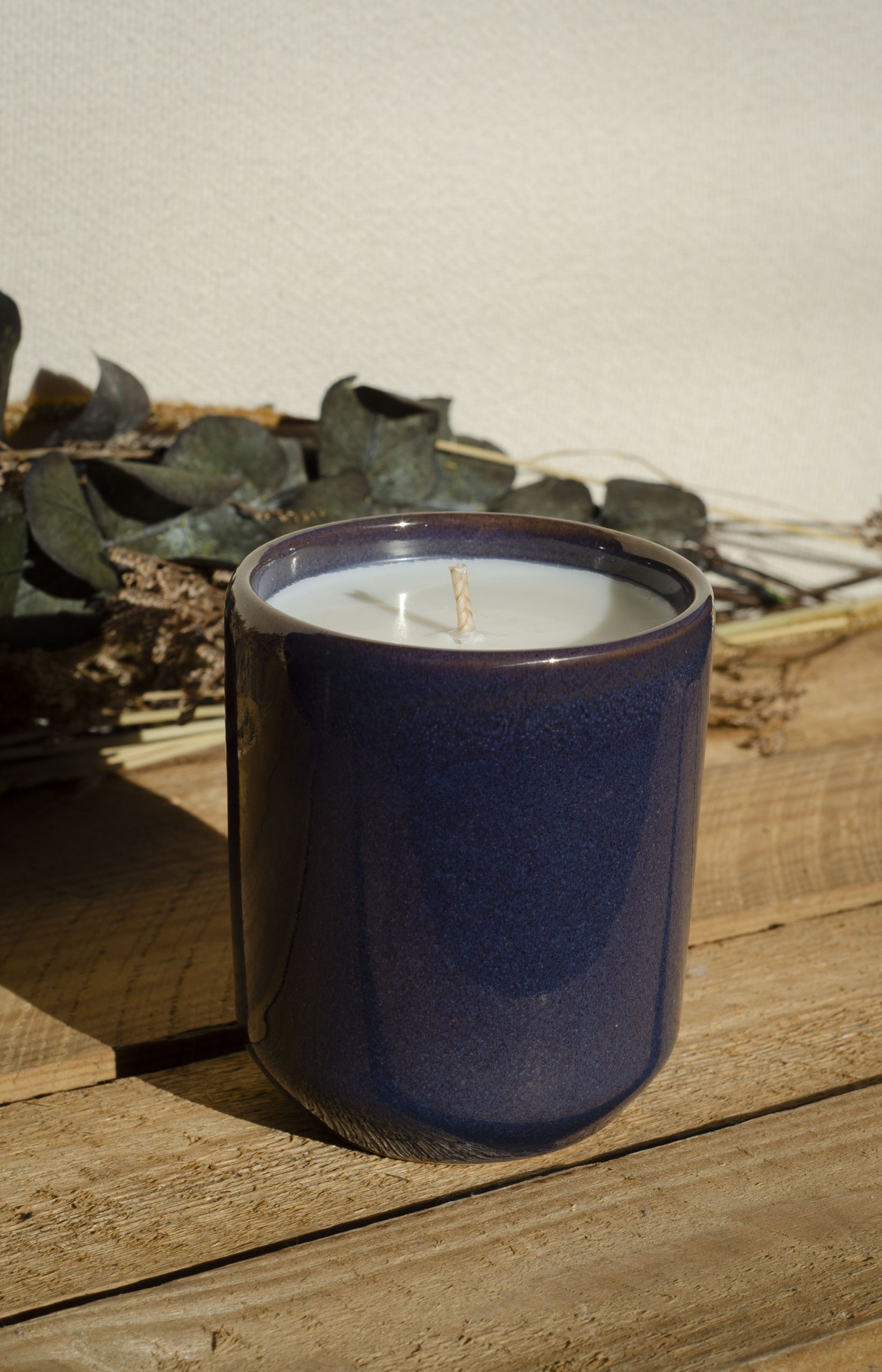 Bougie grand mug bleu nuit
