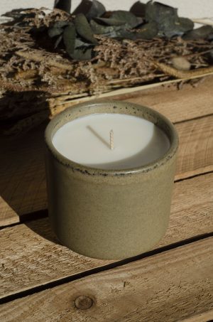 Bougie grand mug marron