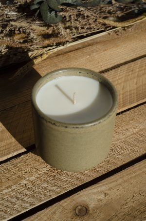 Bougie grand mug marron